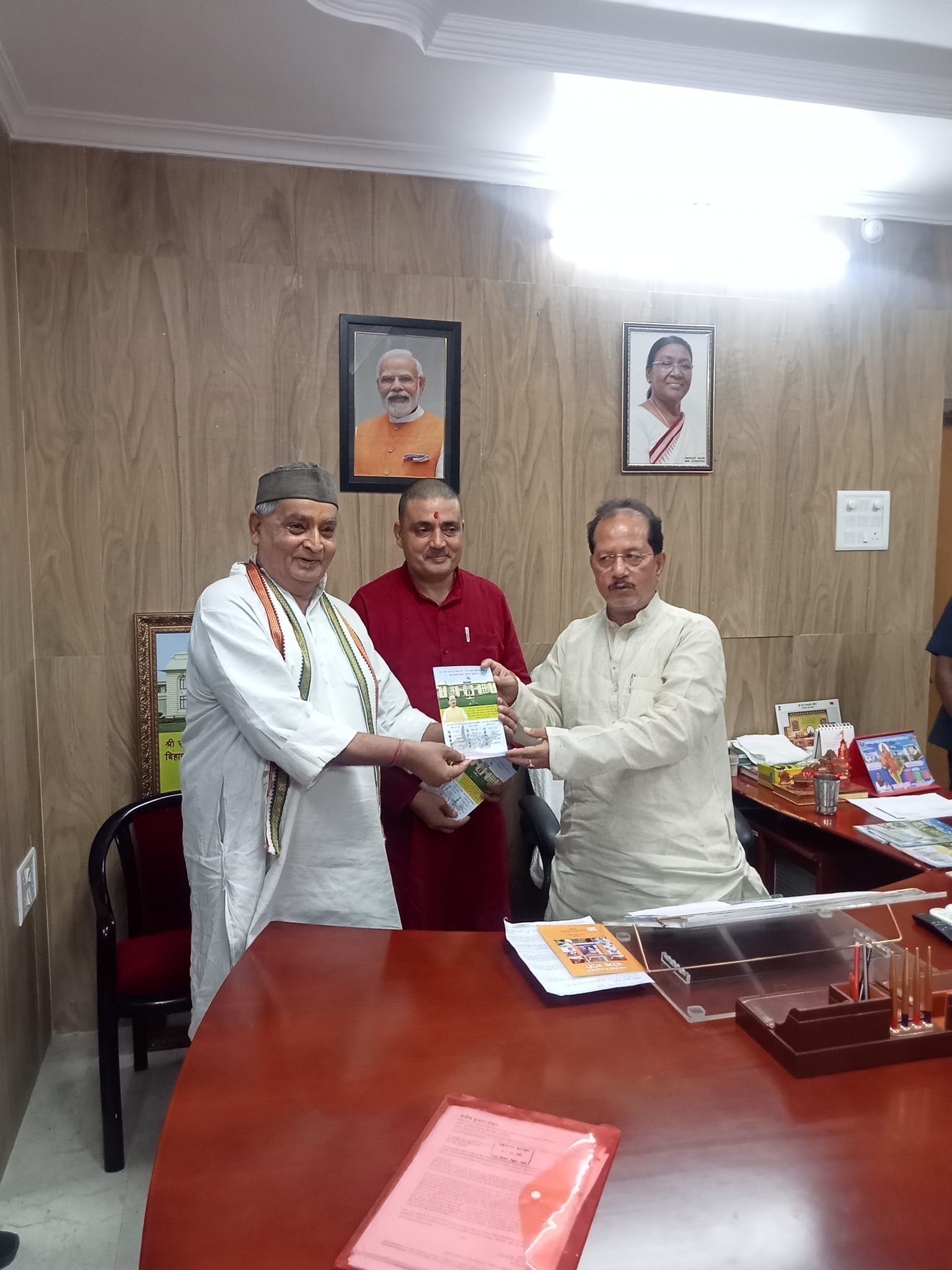 with dy cm b